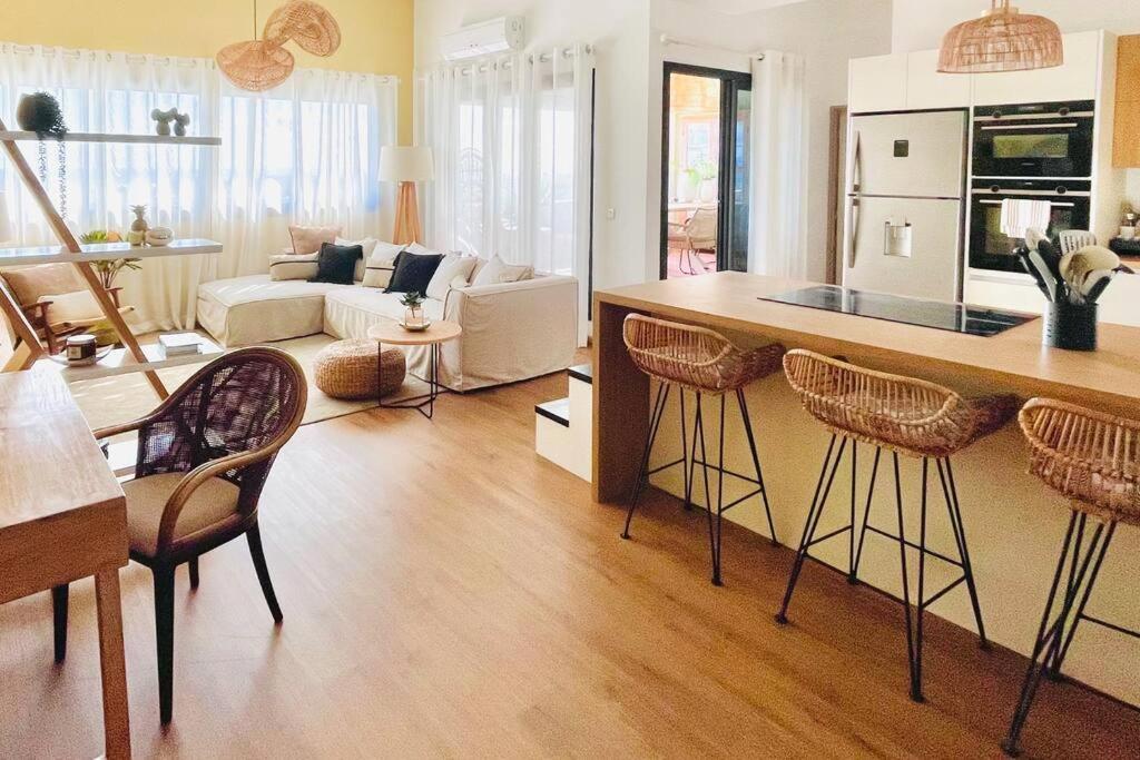 Sunbliss Appartement 圣吉尔莱班 外观 照片